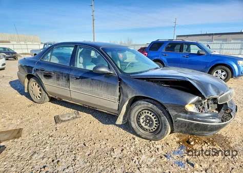 2002 Buick Century Custom z USA, uszkodzony, nr VIN 2G4WS52J221215048
